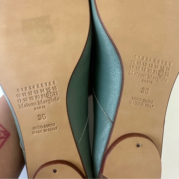 SOLD - Margiela Tabi Ballet Flats - New in Box - Picture 4 of 6